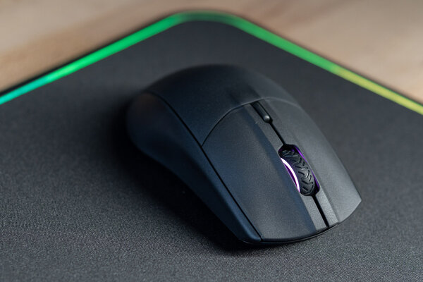 Обзор SteelSeries Rival 3 Wireless: два беспроводных интерфейса и симметричная форма