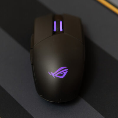 Обзор ASUS ROG Strix Impact II Wireless: красивые материалы и съёмные переключатели