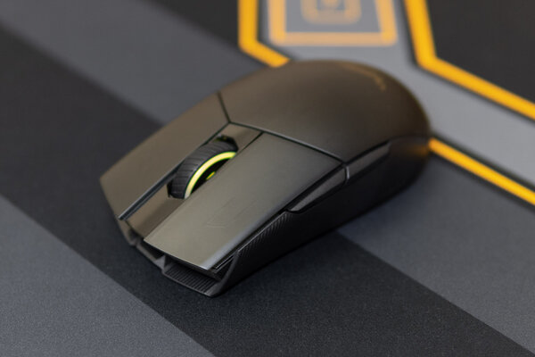 Обзор ASUS ROG Strix Impact II Wireless: красивые материалы и съёмные переключатели