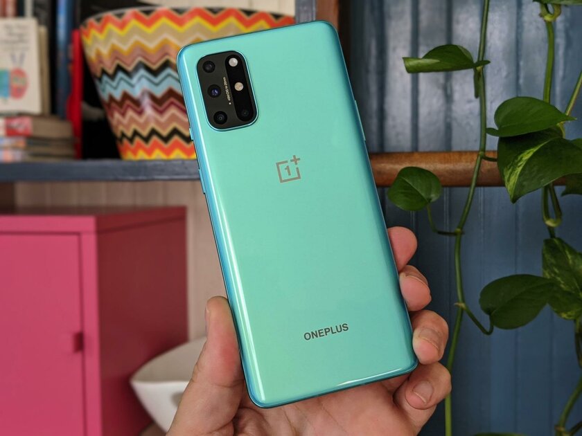 Почему OnePlus добилась успеха и через какие ошибки прошла
