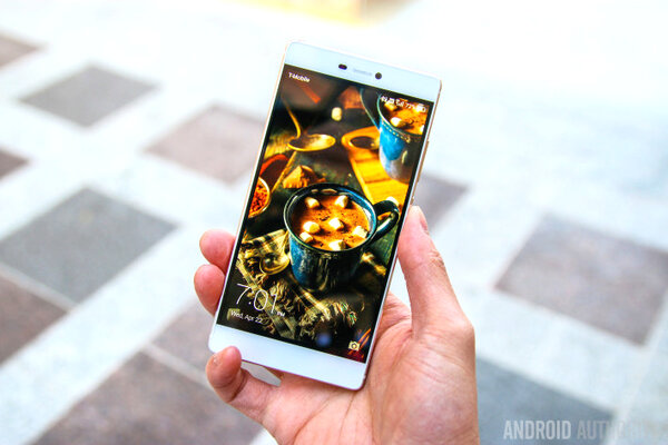 Как Huawei захватил рынок смартфонов: история флагманской P-серии