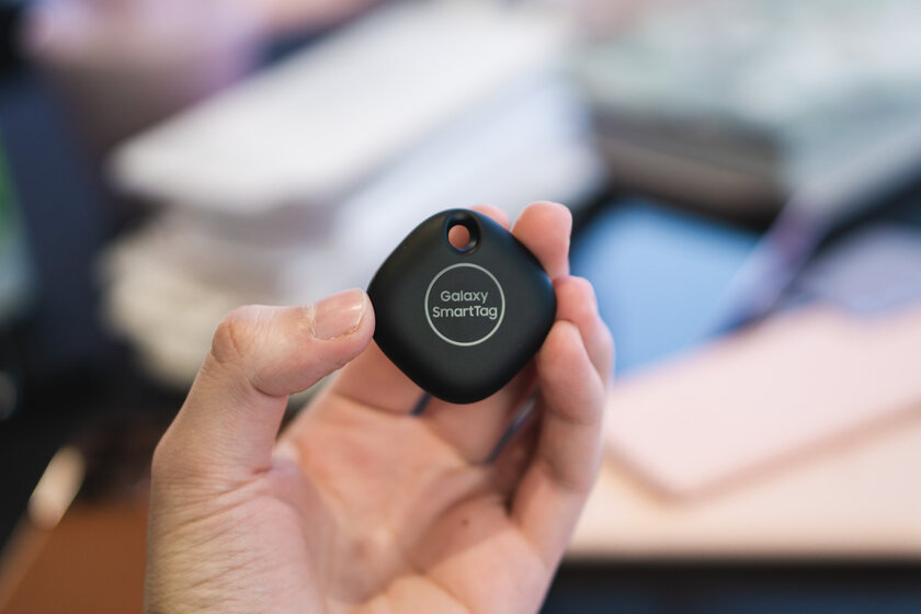 Чтобы не потерять кошку или багаж: Samsung представила маячки SmartTag