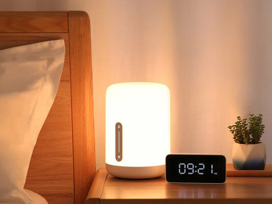 Лучшие умные лампы для экосистемы Xiaomi: настольные, прикроватные и другие модели