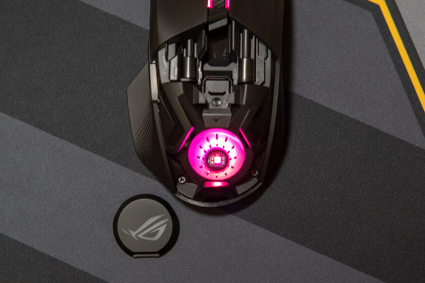 Обзор ASUS ROG Chakram Core: аналоговый стик и выверенная эргономика