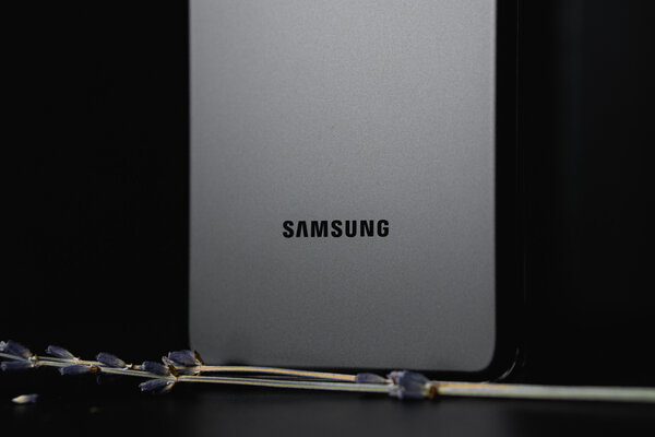 Главный флагман на Android. Обзор ультимативного Galaxy S21 Ultra