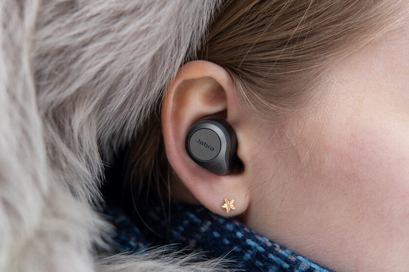 Обзор Jabra Elite 85t: лучшее звучание, но с компромиссами