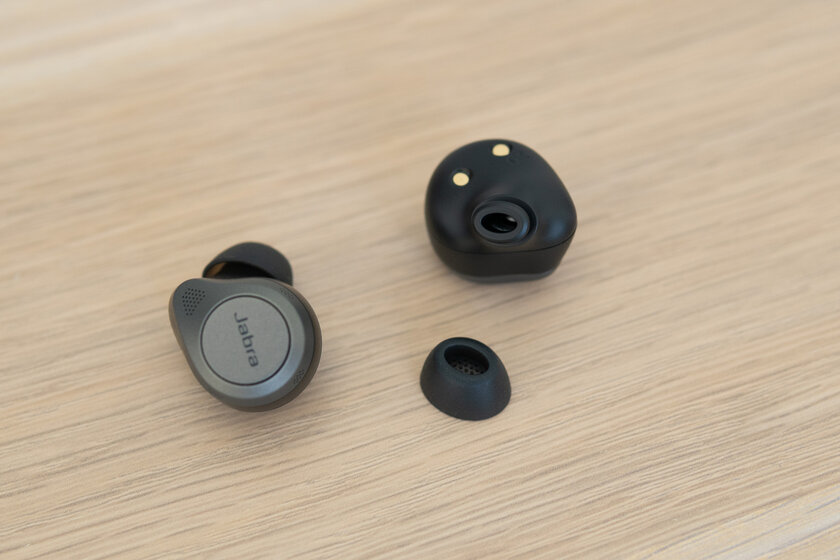 Обзор Jabra Elite 85t: лучшее звучание, но с компромиссами