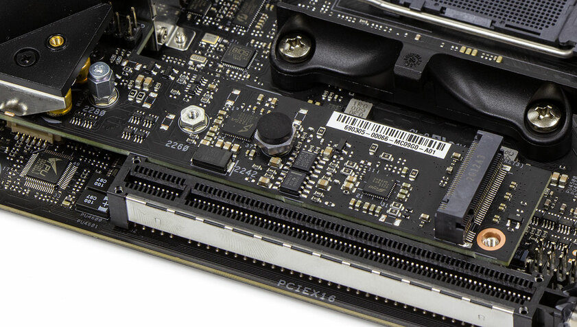 Обзор матплаты ASUS STRIX B550-I Gaming: когда начинка оправдывает цену