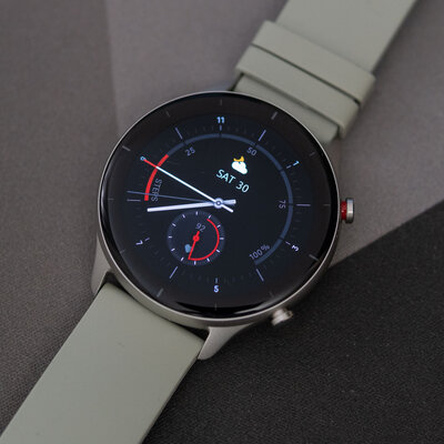 Обзор умных часов Amazfit GTR 2e: именно такие, какими их ждали