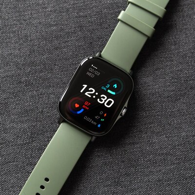 Четыре причины за и всего одна против: опыт использования Amazfit GTS 2e