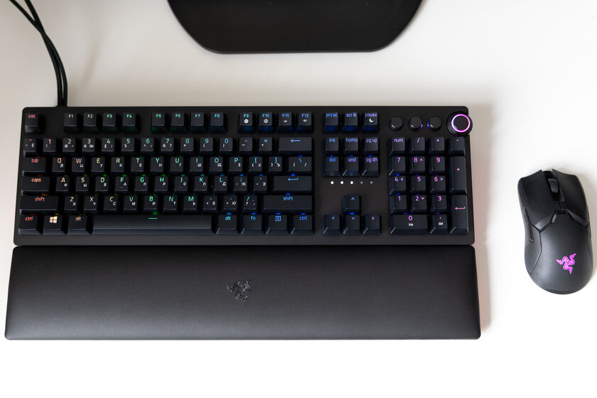 Обзор Razer Huntsman V2 Analog: распознаёт силу нажатия