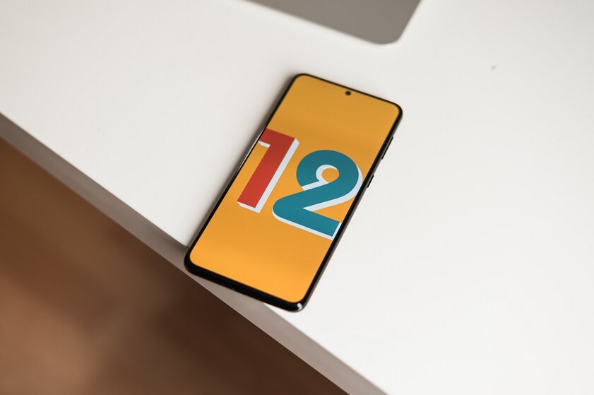 Android 12 автоматически определит, должно ли уведомление издавать звук или вибрацию