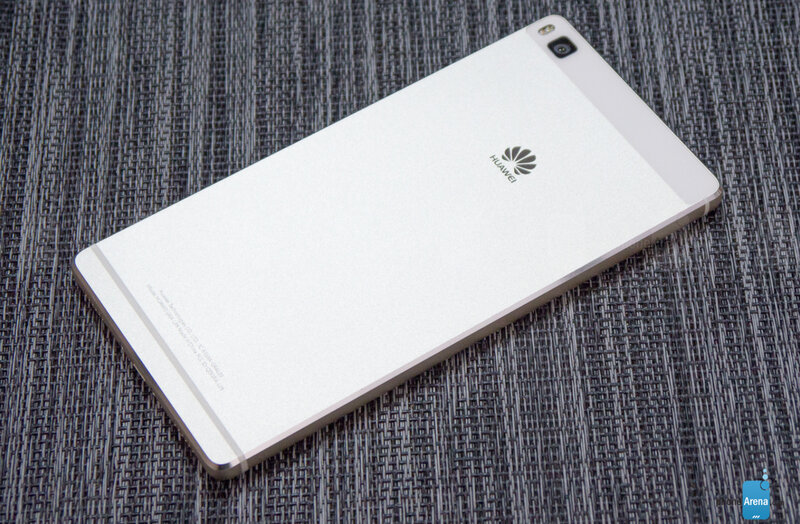 Как Huawei захватил рынок смартфонов: история флагманской P-серии