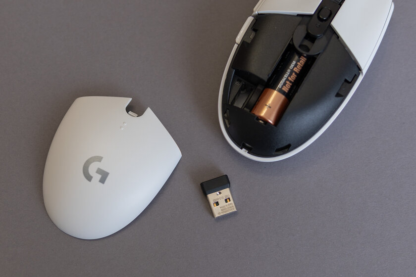 Обзор Logitech G305. Игровая мышка в офисном корпусе