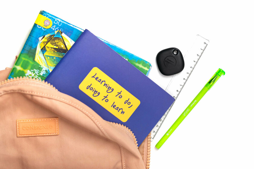 Маячок от Samsung для поиска вещей. Тестируем SmartTag — полезная и недорогая штука