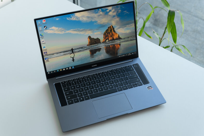Первый взгляд на Huawei MateBook D 16 — разумный способ заменить стационарный ПК