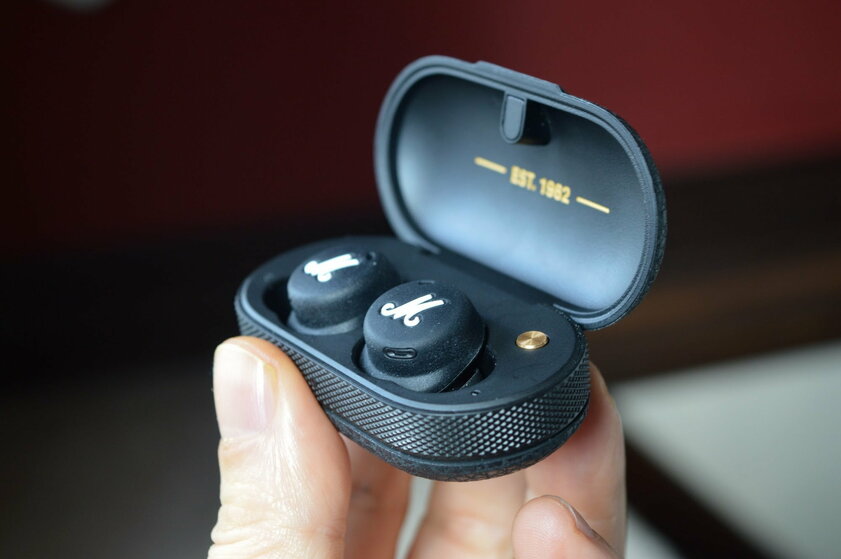Это вам не AirPods. Первые полностью беспроводные наушники Marshall: обзор Mode II