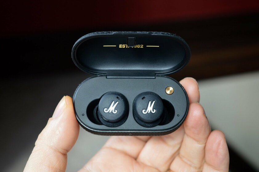 Это вам не AirPods. Первые полностью беспроводные наушники Marshall: обзор Mode II