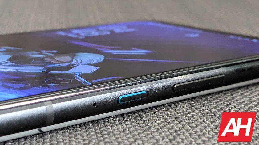 18 ГБ оперативки — мощнее моего компьютера! Обзор игрового смартфона от ASUS ROG