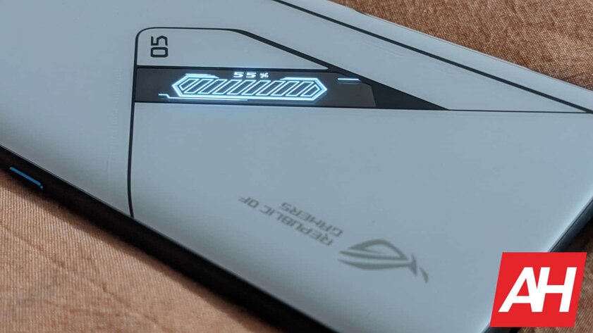 18 ГБ оперативки — мощнее моего компьютера! Обзор игрового смартфона от ASUS ROG