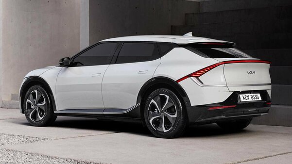 Kia представила свой первый полноценный электромобиль EV6