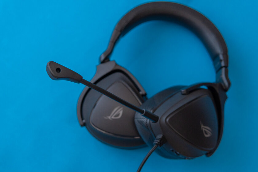Обзор ASUS ROG Delta S: новый ЦАП и улучшенная эргономика