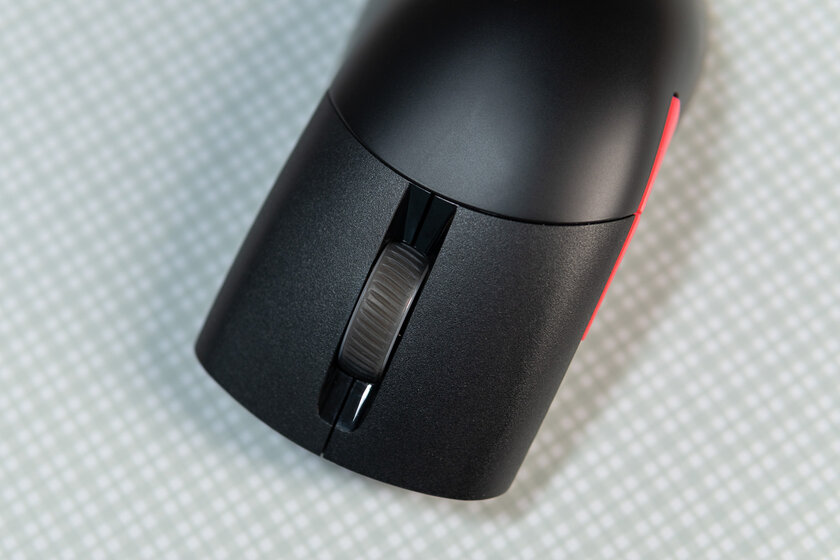 Обзор ASUS ROG Keris Wireless: новая асимметричная форма с топовым железом