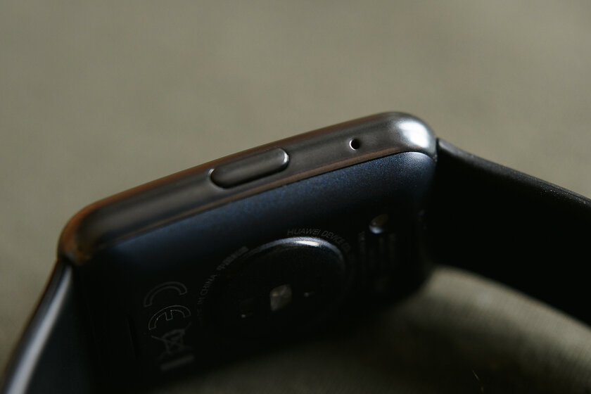 Опыт использования Huawei Watch Fit: золотая середина между часами и браслетом