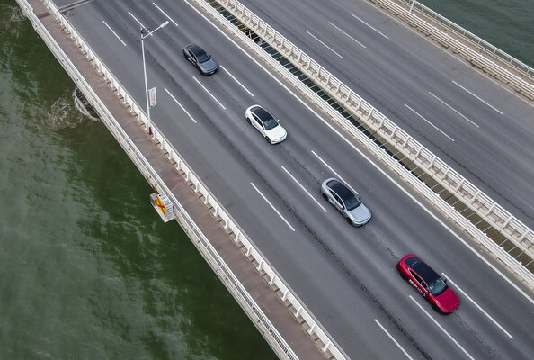 Китайский конкурент Tesla протестировал свой автопилот на автомагистралях протяжённостью более 3000 км