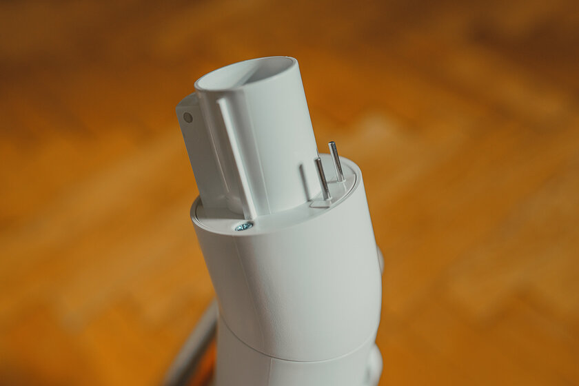 Обзор Mi Vacuum Cleaner Light: интересная модель для небольших квартир