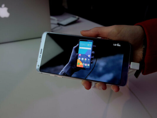 Смартфоны LG во многом были первыми: какие модели навсегда вошли в историю