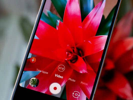 Смартфоны LG во многом были первыми: какие модели навсегда вошли в историю
