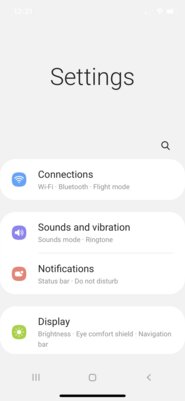 Samsung разрешила пользоваться своей оболочкой на iOS, но есть нюанс