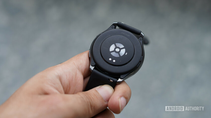 Сначала вы их захотите, но потом передумаете. Обзор OnePlus Watch