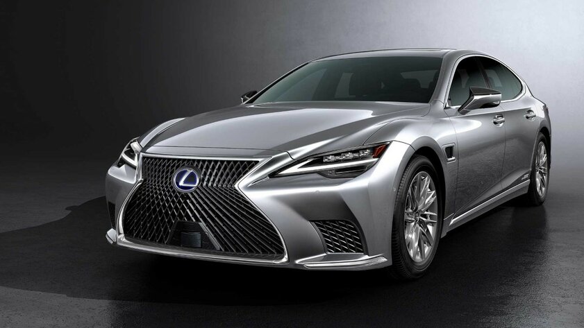 Обновлённый Lexus LS уже в России: стильный кузов и улучшенный V6 от 7 миллионов рублей
