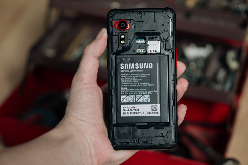 Обзор Samsung Galaxy XCover 5: реальная защита в обмен на упрощения