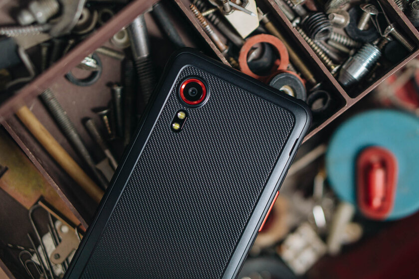 Обзор Samsung Galaxy XCover 5: реальная защита в обмен на упрощения