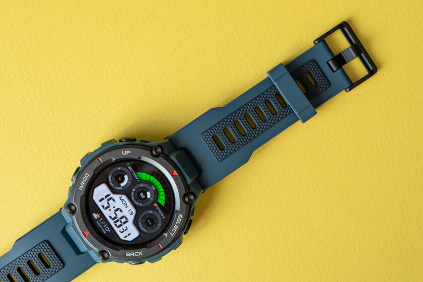 Обзор Amazfit T-Rex Pro: много преимуществ поверх ограничений
