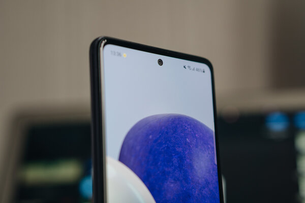 Обзор Samsung Galaxy A72: плата за память, камеру и батарею