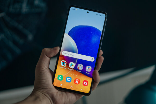 Обзор Samsung Galaxy A72: плата за память, камеру и батарею