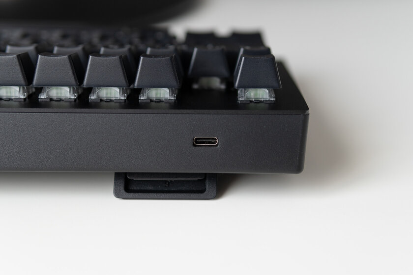 Обзор Razer BlackWidow V3 Pro: беспроводной гейминг — Подключение и автономность. 4