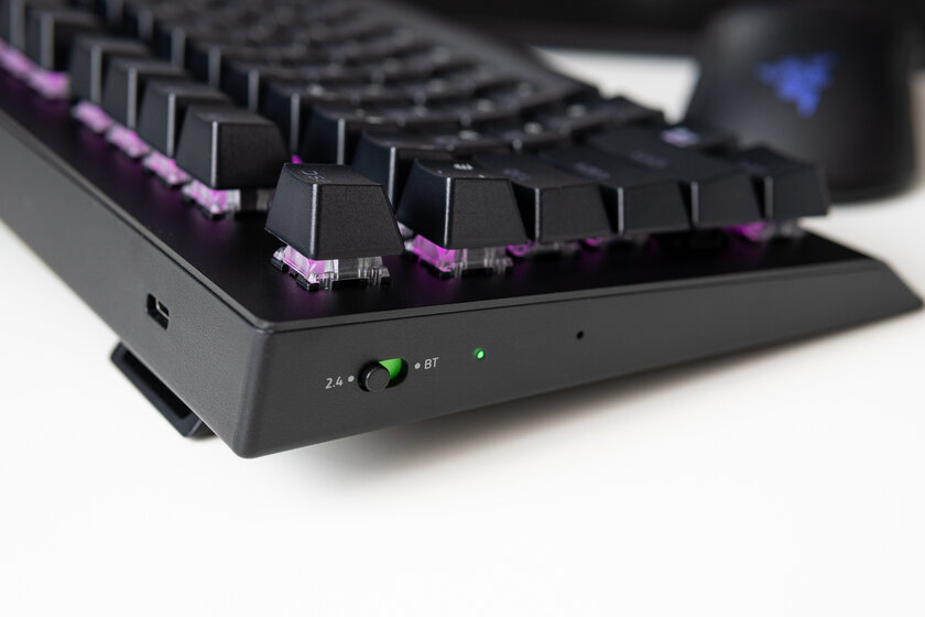 Обзор Razer BlackWidow V3 Pro: беспроводной гейминг — Подключение и автономность. 1