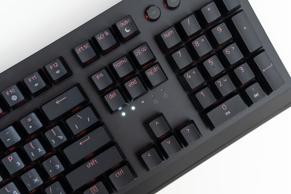 Обзор Razer BlackWidow V3 Pro: беспроводной гейминг — Внешний вид и удобство. 4