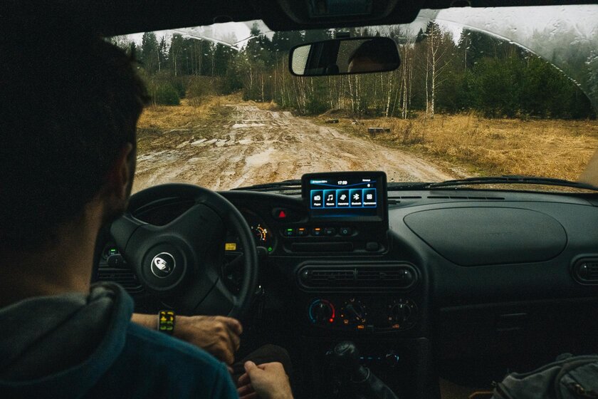 Новая снаружи, классика внутри. Тест-драйв Lada Niva Travel