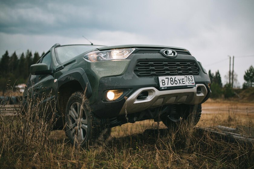 Новая снаружи, классика внутри. Тест-драйв Lada Niva Travel