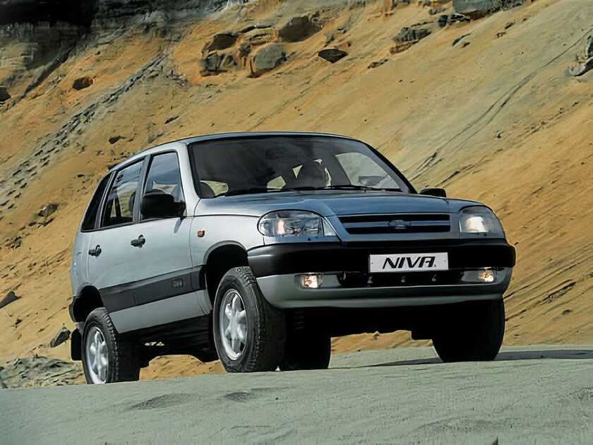 Новая снаружи, классика внутри. Тест-драйв Lada Niva Travel