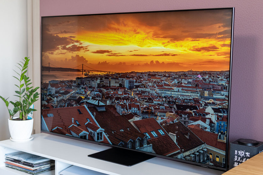 Первый в России обзор Samsung Neo QLED 4K QN90A. Подсветка с квантовыми точками и 65 дюймов — Первые впечатления. 1