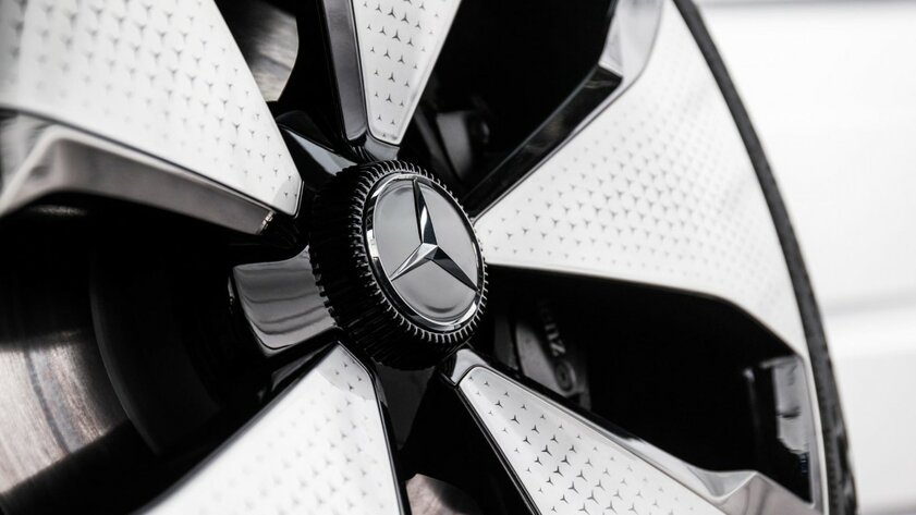 Mercedes показал странный электрический компактвэн: выглядит необычно, но красиво