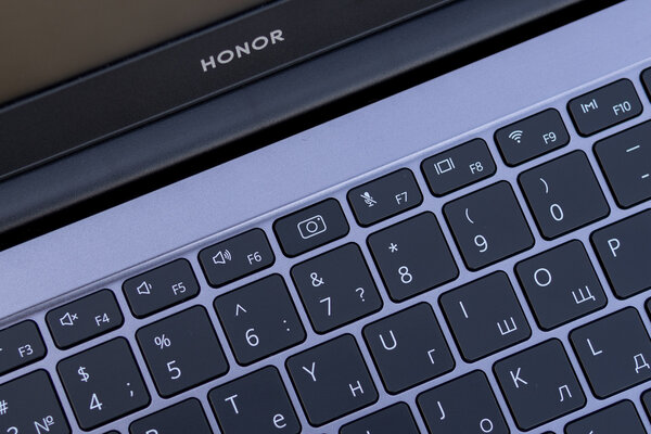 Обзор HONOR MagicBook 14 (2021): новое железо для проверенного корпуса