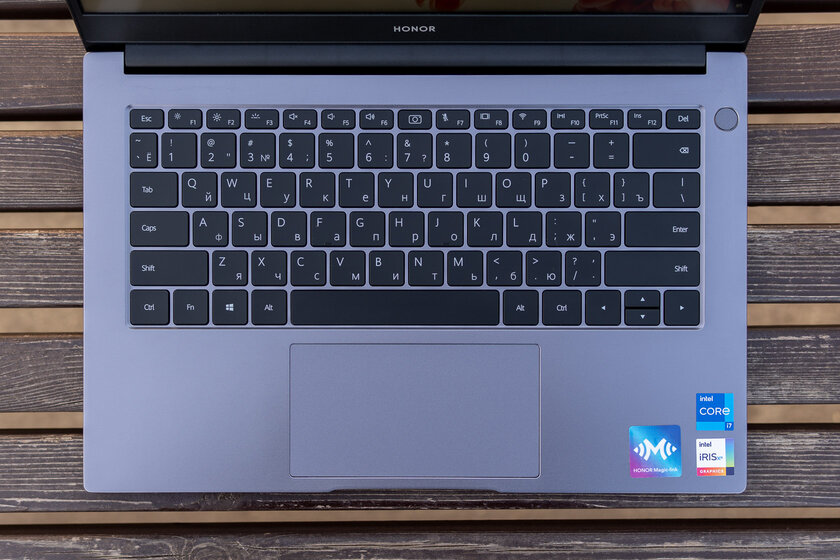 Обзор HONOR MagicBook 14 (2021): новое железо для проверенного корпуса